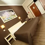 Hotel Giugiù