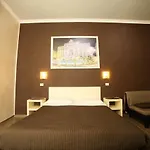 Hotel Giugiù